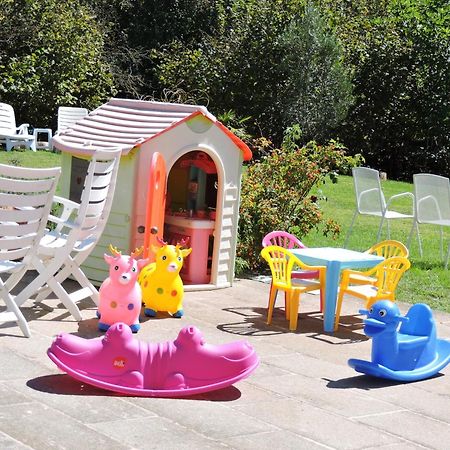 Casale Fedele Family Relax B&B Vicino Al Borgo Ronciglione  Exterior foto