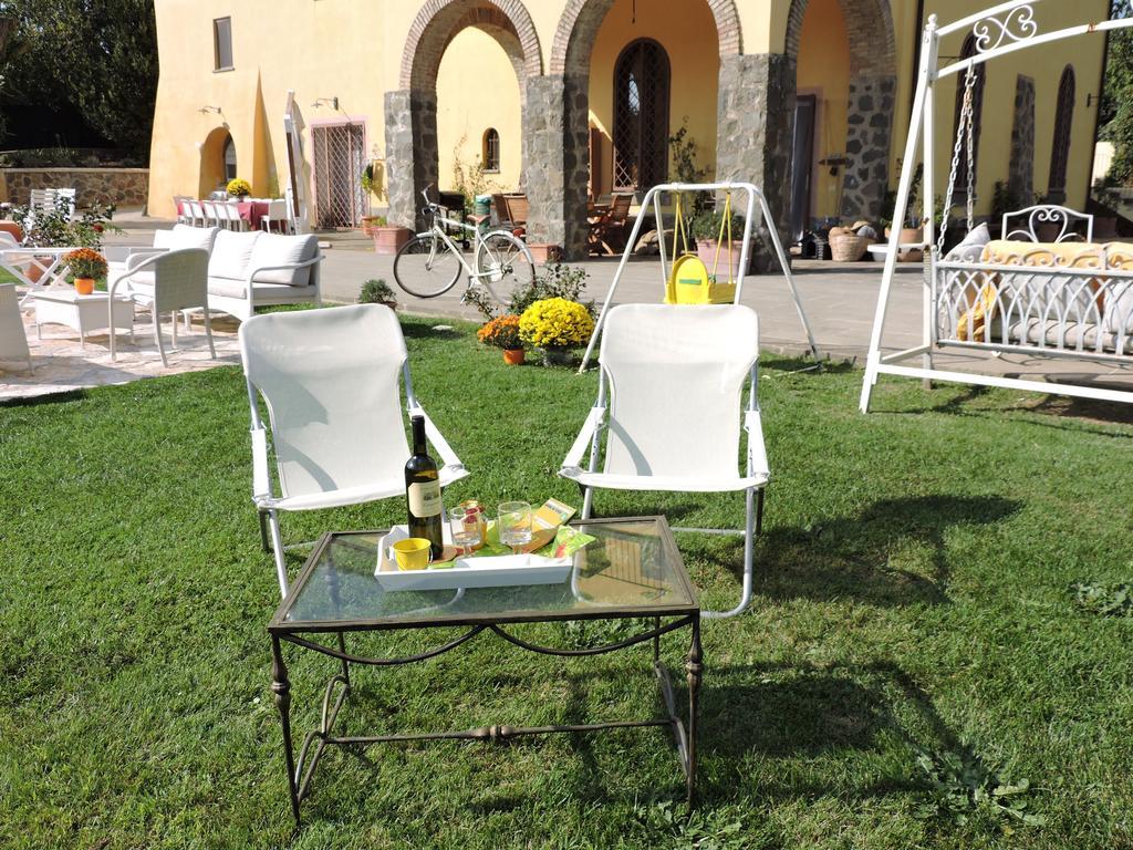Casale Fedele Family Relax B&B Vicino Al Borgo Ronciglione  Exterior foto